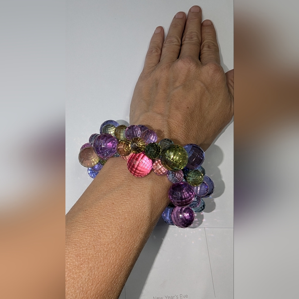 EVC CHUNKY FUNKY FACETED COLORFUL STRETCH BRACELET